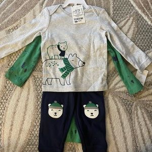 Brand new Carter’s 3 piece set